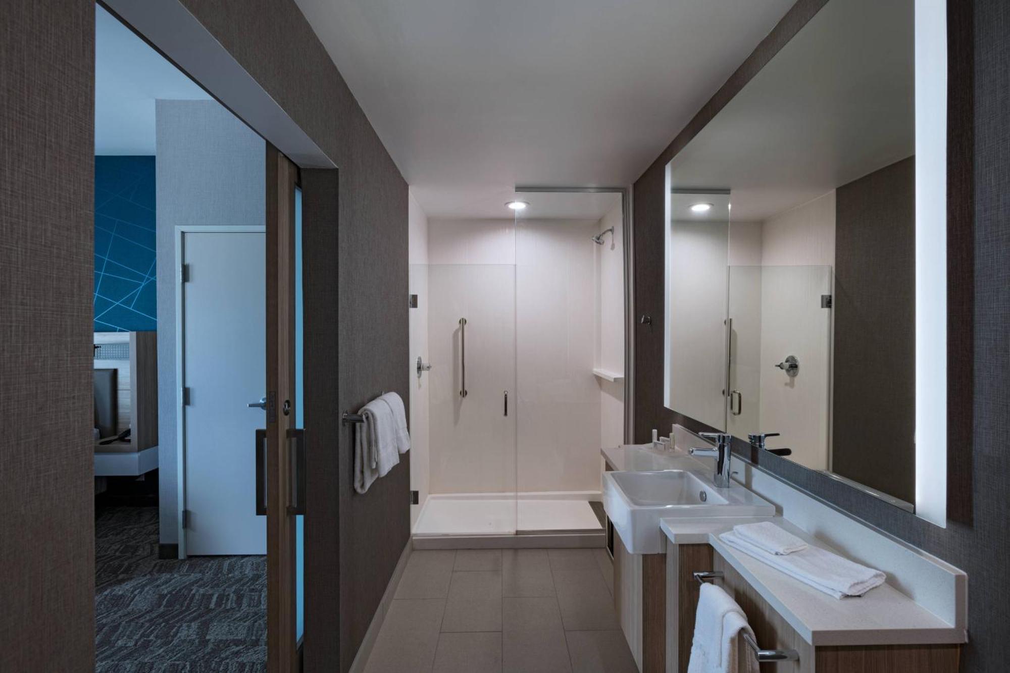 Springhill Suites Waco Exterior photo