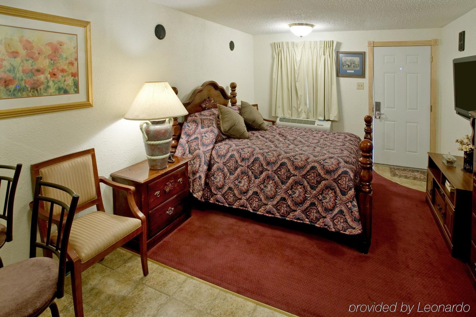 Springhill Suites Waco Room photo